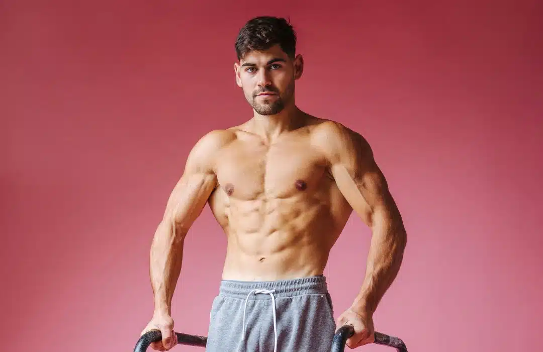 אליה בונן מתרגל מתיחות